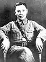 蔣經國任江西省第四區行政督察專員兼縣長時留影,1939年3月