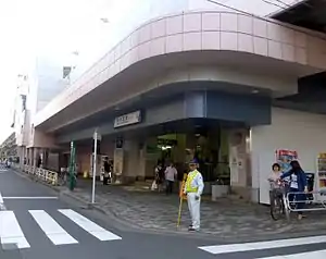 出入口(2015年4月)