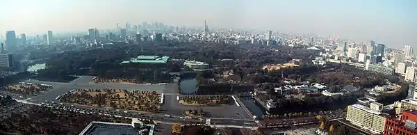 從東京站前的大樓鳥瞰皇居一帶