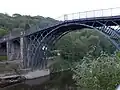 世界上第一座铸铁桥,位于英国的鐵橋,跨越塞文河