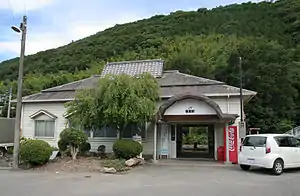 箸藏站站舍,2008年攝