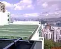 維多利亞港海景,可看到凱旋門及紅灣半島