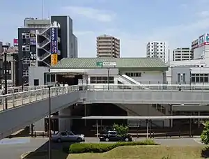 東口(2016年6月11日)