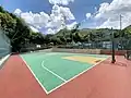 靠近第7座的籃球場