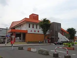 西口(2017年6月)